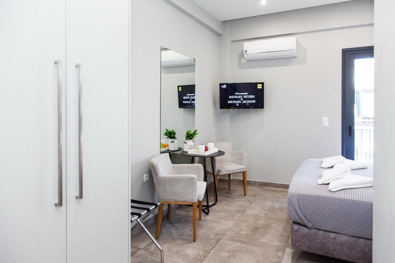 A Spacious Brand New Studio Ideal For 2 A Apartment เอเธนส์ ภายนอก รูปภาพ